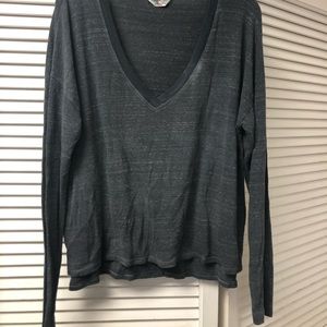 Comfy long sleeved shirt